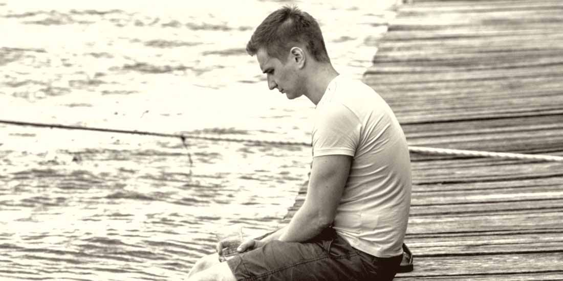 Top 10 Never-Give-Up Attitude Shayari In English - Hindi Quotes